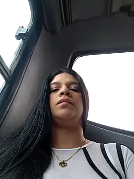 Layla-daring online show from May 20, 6:38 pm