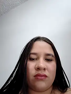 Kendra-daring online show from May 6, 6:12 pm