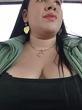 Kendra-daring online show from May 22, 6:39 pm
