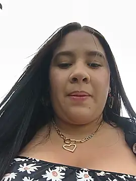 Kendra-daring online show from May 17, 1:43 pm