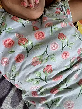 luxneha online show from November 20, 7:42 am