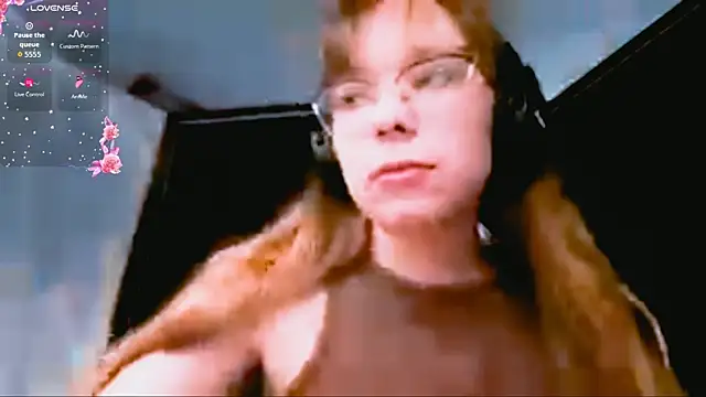 LouettaTornese online show from December 20, 7:34 am