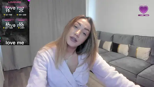 rossana doll online show from May 19, 7:48 am