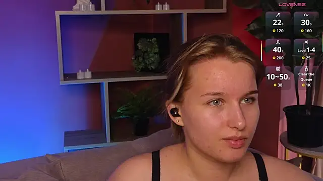 ImiMonroe online show from May 26, 4:45 am