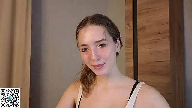 NoirAstrya online show from February 26, 7:18 am