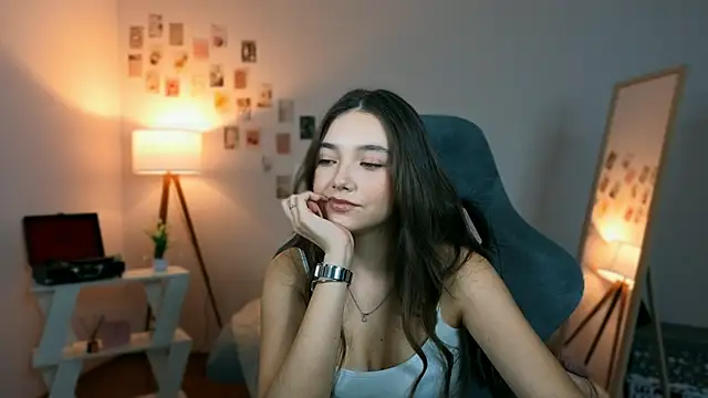 Vexorine online show from April 2, 7:44 pm