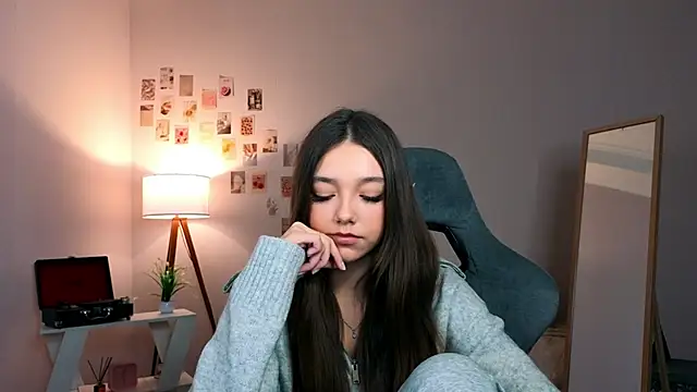 Vexorine online show from February 12, 7:59 pm