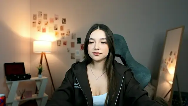 Vexorine online show from March 14, 7:48 pm