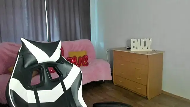 GirlPlayer online show from May 25, 8:46 am