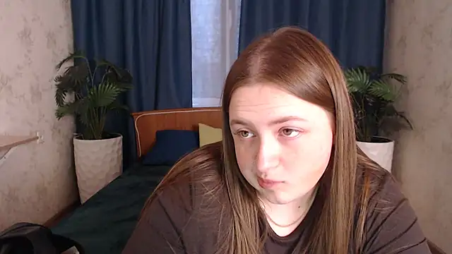 GirlPlayer online show from May 11, 1:24 pm