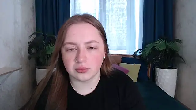 GirlPlayer online show from May 19, 8:32 am