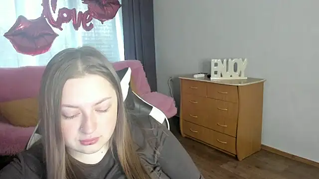 GirlPlayer online show from May 14, 7:58 am