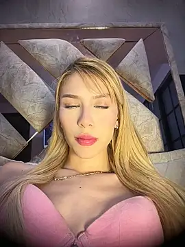 valeryfox   online show from May 16, 2:14 am