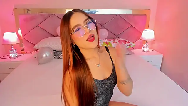 VictoriaLasse online show from May 12, 2:02 pm