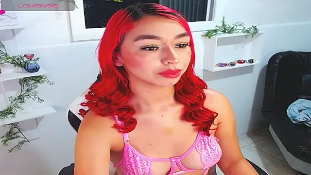 Ariel Laurentt online show from March 14, 7:15 pm