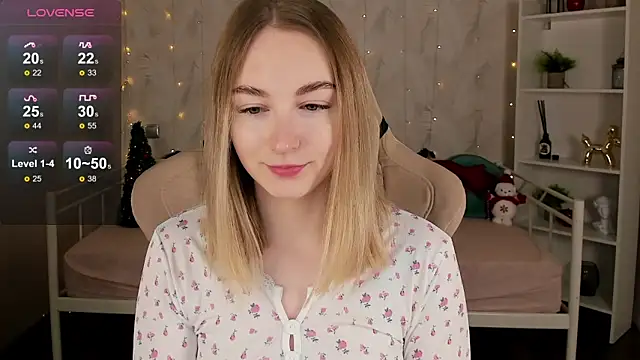 Shy Polly online show from December 16, 12:05 am