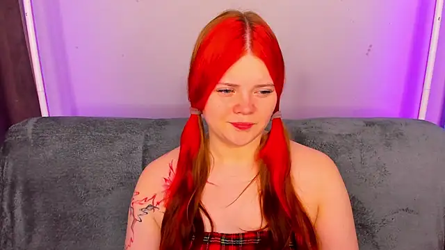 KellyFiery online show from May 7, 7:01 am