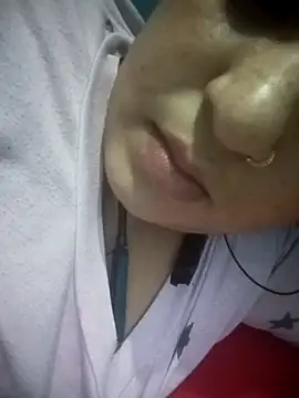 Priya 089 online show from May 6, 11:42 pm