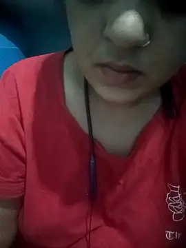 Priya 089 online show from May 7, 11:52 pm