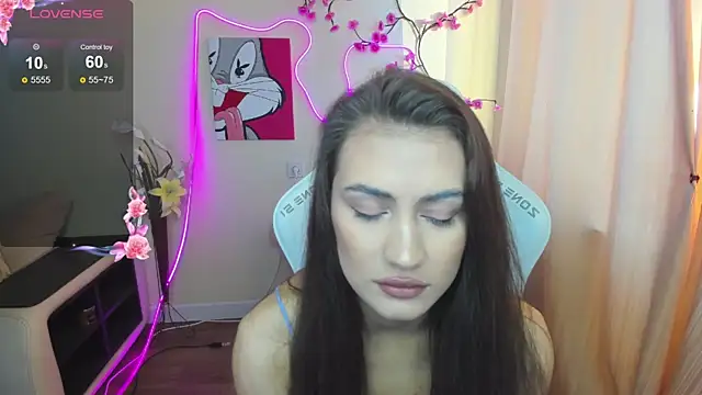 AdeleLuu online show from November 30, 3:00 am