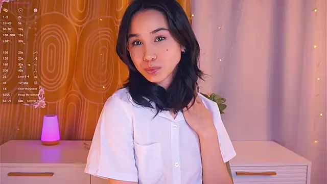 StaciaBratz online show from January 6, 7:12 am