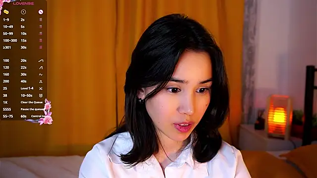 StaciaBratz online show from December 18, 7:18 pm