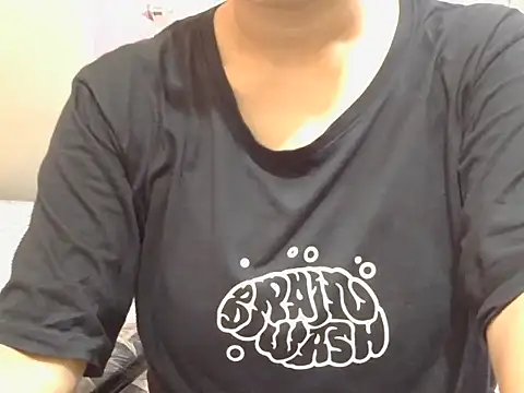 Honey Baby1 online show from May 20, 5:59 am