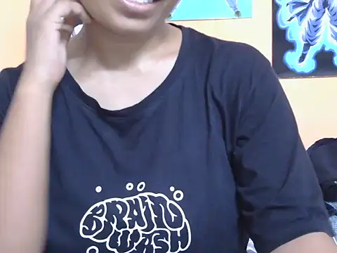 Honey Baby1 online show from May 16, 5:43 am