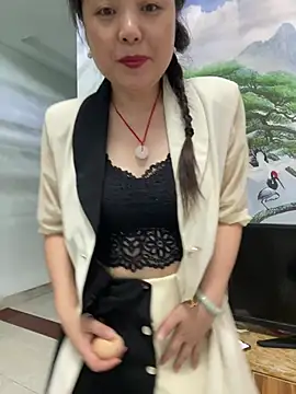 tianwei2567 online show from May 27, 2:19 am