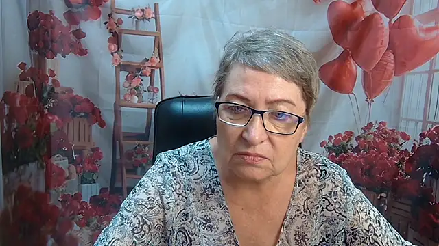 OlgaLuck online show from May 25, 5:06 am