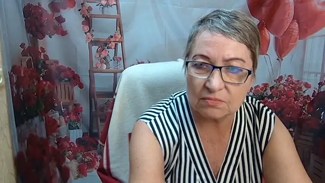 OlgaLuck online show from May 27, 5:04 am