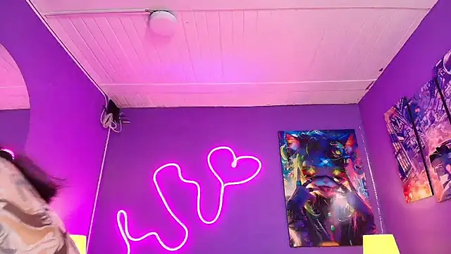 NIKIBUNNY online show from May 29, 3:59 am