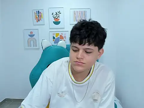  ian sweet online show from December 21, 2:38 am