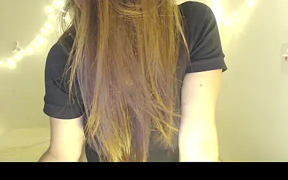 Renata Honey online show from December 5, 12:32 am