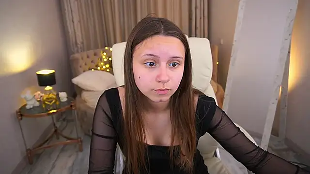 TinyNatalie online show from May 24, 9:03 pm