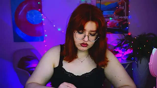 StaceyJensen online show from April 10, 12:22 pm