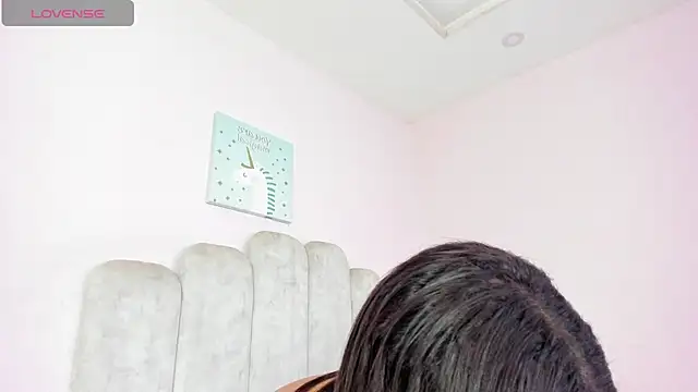 paula cosiio online show from December 19, 1:58 pm