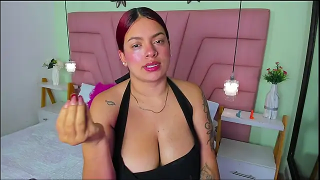 Ambar85 online show from April 6, 11:11 am