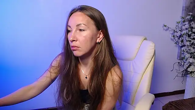 Brandy Gem online show from June 13, 7:17 am