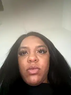 xoeewinters online show from November 29, 2:54 pm