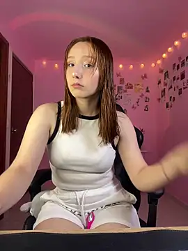 Davne  online show from April 4, 11:47 pm