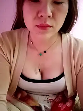 Lily-ross22 online show from January 11, 10:20 am