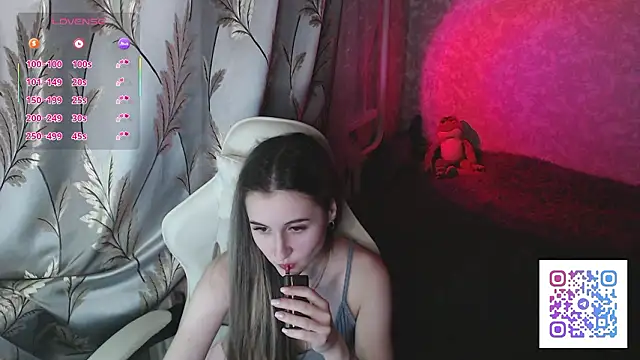 Ave Costly online show from March 10, 4:55 pm