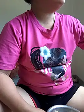 mai-mai-97 online show from May 13, 5:46 am