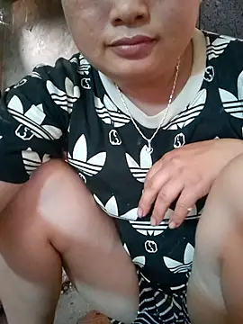 mai-mai-97 online show from May 18, 5:46 am