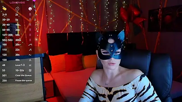  Sweet  Cat  online show from January 17, 7:10 pm