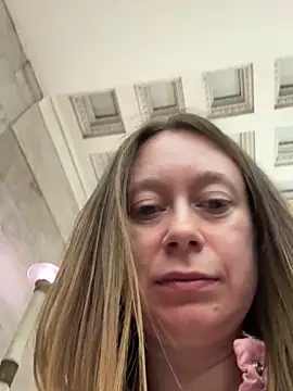 Brooke lover online show from May 3, 7:39 pm