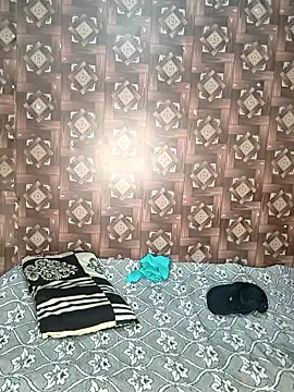 Sexy komal02 online show from May 2, 10:29 am