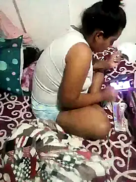 culona2417 online show from February 7, 8:29 am