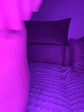 linaatchikita online show from April 6, 9:05 pm